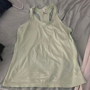 Athleta light green workout tank top
